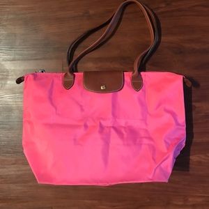 Longchamp Le Pliage Medium Shoulder Tote
